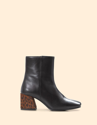 I.Code black leather boots with leopard motif heel - I.CODE